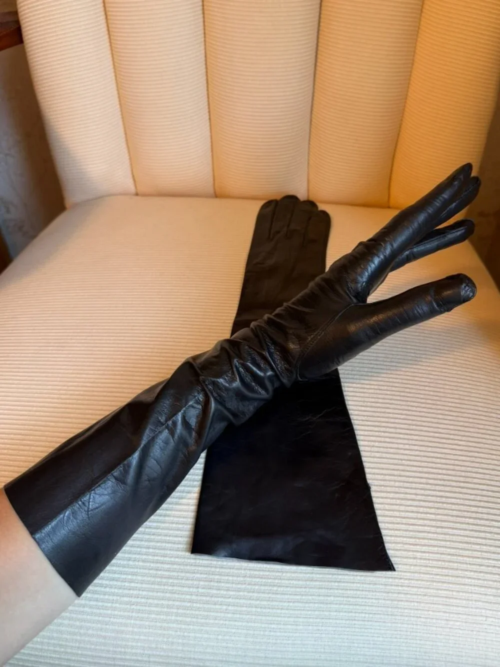 Vintage Hudson's Detroit Real Kid Leather Gloves Made in France Size 7